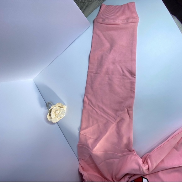 Vera Bradley Hello Kitty Colab Pink Sweatshirt long sleeve Tee - Picture 10 of 13